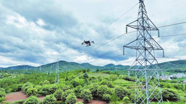 009配资 无人机巡检! 云南输电线路巡检效率提高近5倍